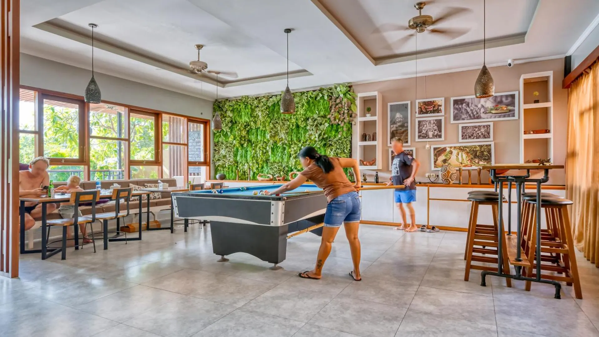 3 Bd Pvt House With Big Common Pool And Gym Villa Nusa Dua  Holiday home